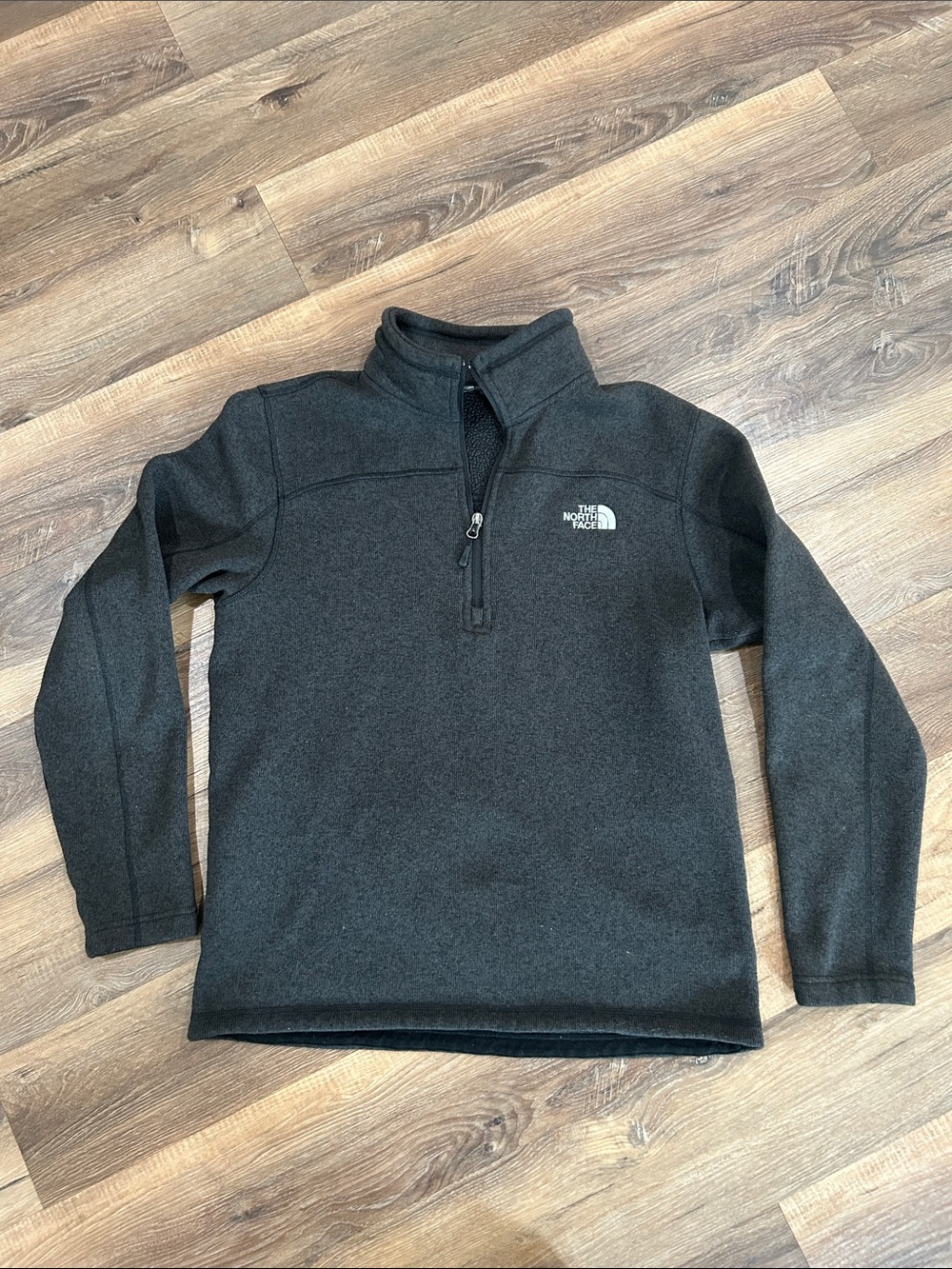 The North Face Mens Quarter Zip Fleece Pullover size large dark gray/black